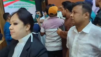 ইসিতে সীমানা শুনানির সময় হাতাহাতি, পাল্টাপাল্টি অভিযোগ