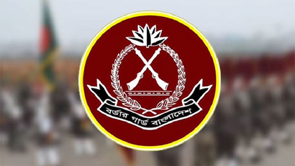 জাফলং থেকে ভারতীয় অস্ত্র উদ্ধার