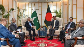 বাংলাদেশ-পাকিস্তানের মধ্যে এক চুক্তি ও ৫ সমঝোতা সই