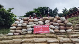 জৈন্তাপুরে ভারতীয় গরু, সুপারি ও কয়লা জব্দ