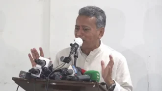 জামায়াত কি বাংলাদেশকে ব্যর্থ রাষ্ট্রে পরিণত করতে চায়, প্রশ্ন খসরুর