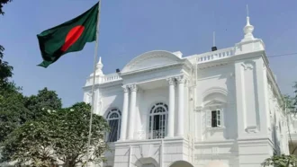 ৫ আগস্ট পদত্যাগ করেননি শেখ হাসিনা, দাবি স্টেট ডিফেন্সের