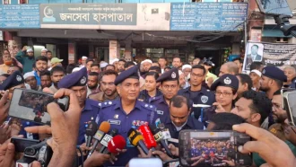 ত্রিভুজ প্রেমের বলি নাটোর বিএমএ সভাপতি ডা. আমিরুল