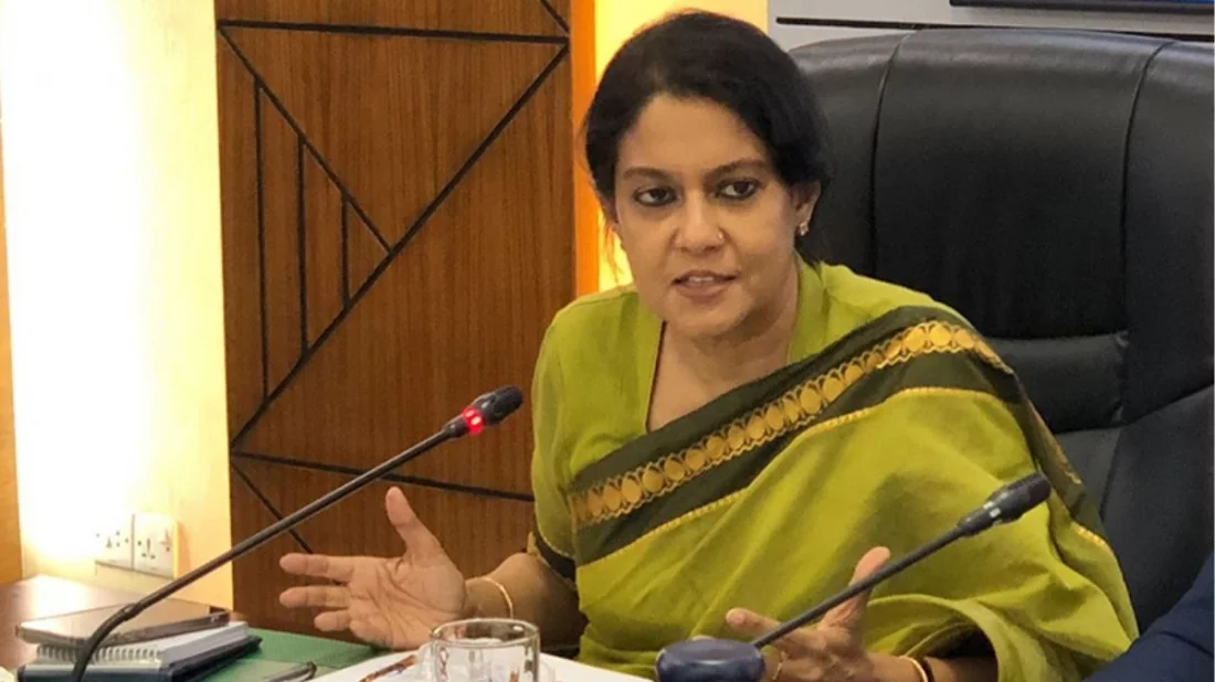 হাতির কাছে গিয়ে টিকটক করা বন্ধ করতে হবে: পরিবেশ উপদেষ্টা