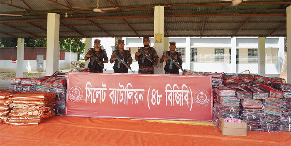 সিলেট সীমান্তে প্রায় দেড় কোটি টাকার ভারতীয় পণ্য জব্দ