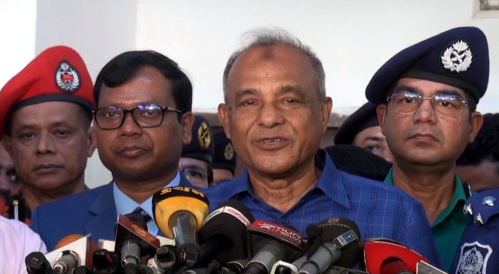 ভোটের মাঠে একসাথে কাজ করবে তিন বাহিনী : সিলেটে জাহাঙ্গীর আলম