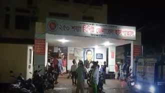 বিএনপি নেতাকে না পেয়ে তার স্ত্রীকে কুপিয়ে হত্যা