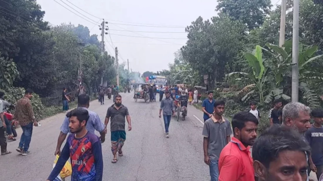 ফরিদপুর-বরিশাল মহাসড়ক অবরোধ, যান চলাচল বন্ধ