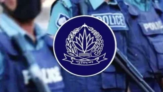 ‘খেতে যাওয়ার’ জন্য ৩ কর্মকর্তার বিরুদ্ধে ব্যবস্থা: অবস্থান পরিষ্কার করেছে পুলিশ