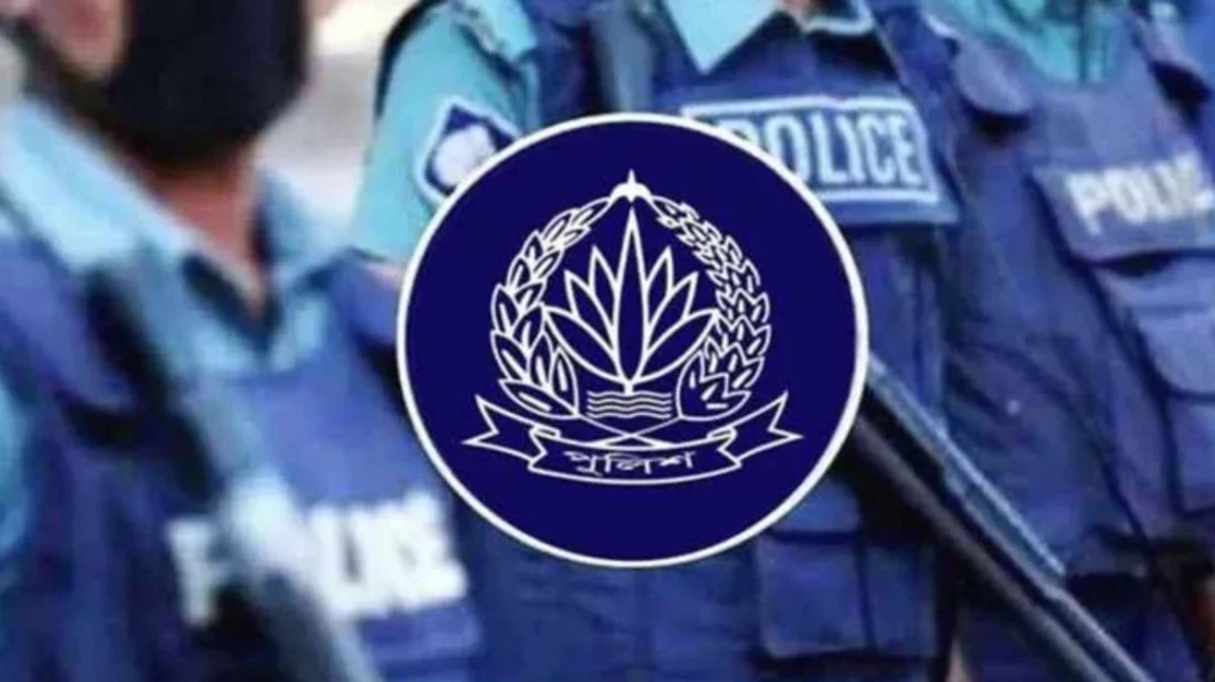 ‘খেতে যাওয়ার’ জন্য ৩ কর্মকর্তার বিরুদ্ধে ব্যবস্থা: অবস্থান পরিষ্কার করেছে পুলিশ