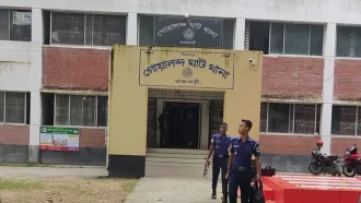 নুরাল পাগলের মাজারে হামলা, নিষিদ্ধ ছাত্রলীগের নেতাসহ গ্রেপ্তার ৫