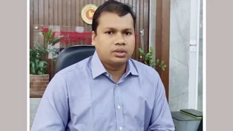 নুরাল পাগলা দরবারে হামলা, গোয়ালন্দে ওসির পর ইউএনওর বদলি