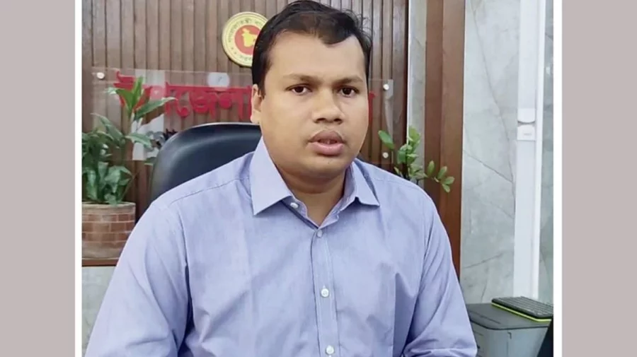 নুরাল পাগলা দরবারে হামলা, গোয়ালন্দে ওসির পর ইউএনওর বদলি