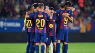 রাফিনহা, লোপেজ ও লেভানডোভস্কির জোড়া গোলে বার্সেলোনার বড় জয়