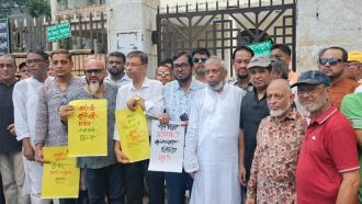 সিলেটের হকার ও অবৈধ যানবাহনের সিন্ডিকেট ভাঙতে চাই : আরিফুল হক চৌধুরী