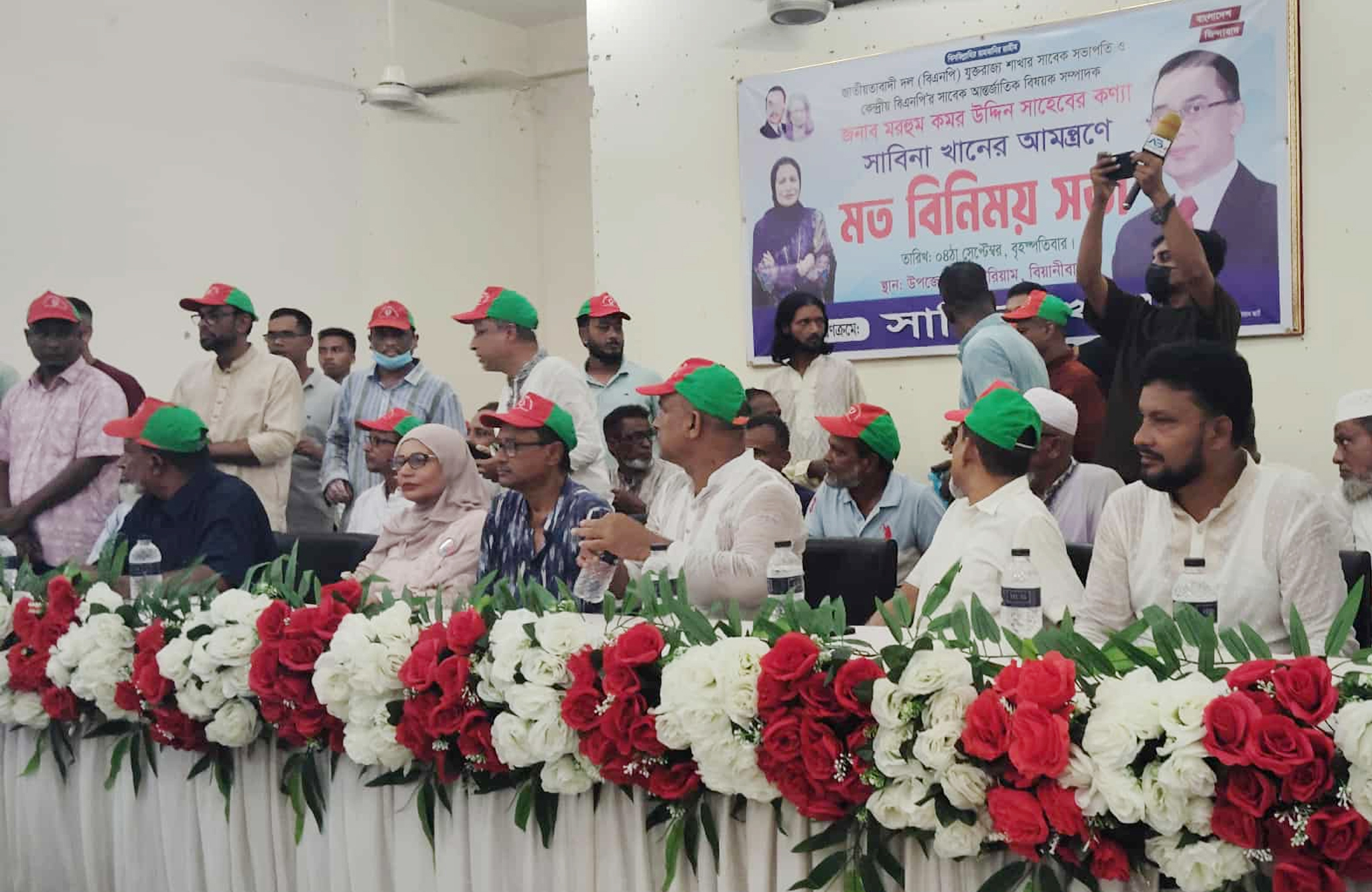 বিয়ানীবাজারে কমর কন্যা পপি’র শোডাউন