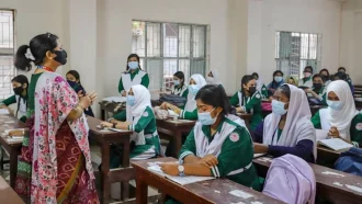 বৈষম্যের শিকার ৫ লাখ শিক্ষক