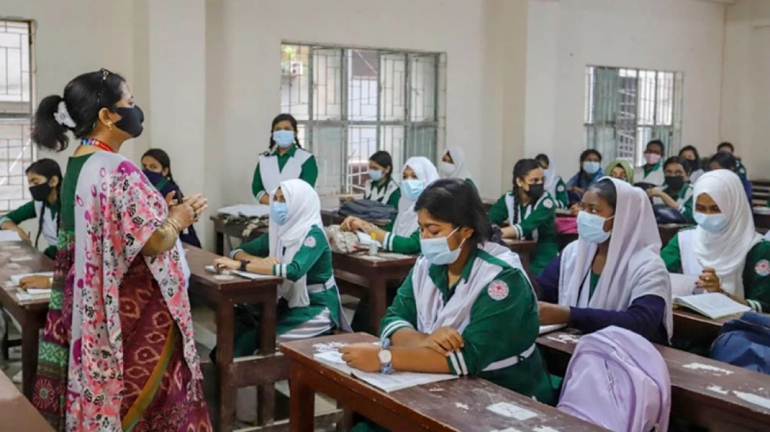 বৈষম্যের শিকার ৫ লাখ শিক্ষক