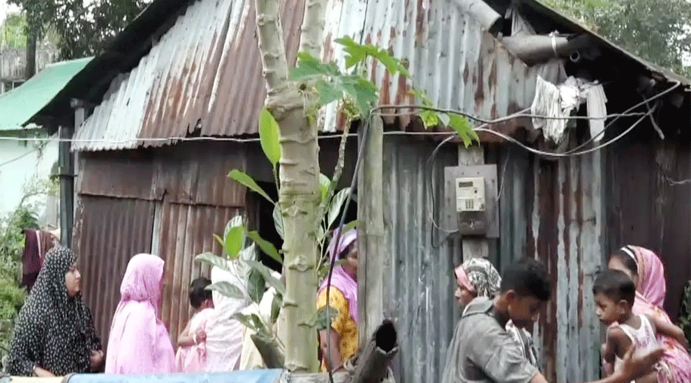 স্বামীর দেওয়া আগুনে স্ত্রী-সন্তানসহ দগ্ধ ৫