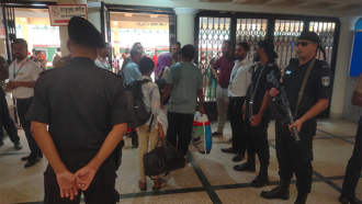 আর নয় অন্যের টিকিটে ভ্রমণ : সিলেটে রেলের ২৫ যাত্রীকে জরিমানা