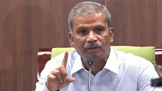 উপদেষ্টা হিসেবে আমাদের কারও সেফ এক্সিটের দরকার নেই: আসিফ নজরুল