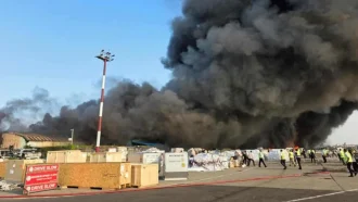 শাহজালাল বিমানবন্দরে বিমান ওঠানামা সাময়িক স্থগিত