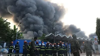 শাহজালাল বিমানবন্দরের আগুন কিছুটা নিয়ন্ত্রণে: বেবিচক