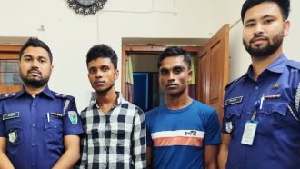সিলেটের জৈন্তাপুর দেলোয়ার ও নাহিদকে তল্লাশী করে যা পেল পুলিশ