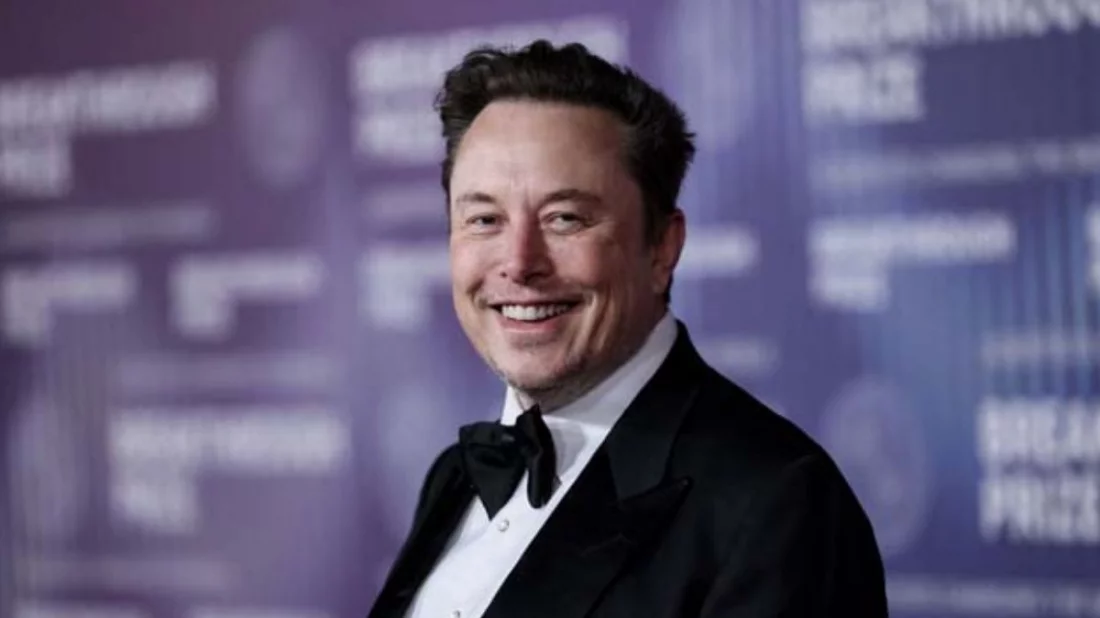 বিশ্বের প্রথম হাফ-ট্রিলিয়নিয়ার হলেন ইলন মাস্ক, সম্পদ ছাড়াল ৫০০ বিলিয়ন