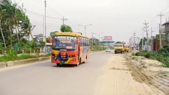 দুই দিন পর ঢাকা-ময়মনসিংহ মহাসড়কে বাস চলাচল শুরু