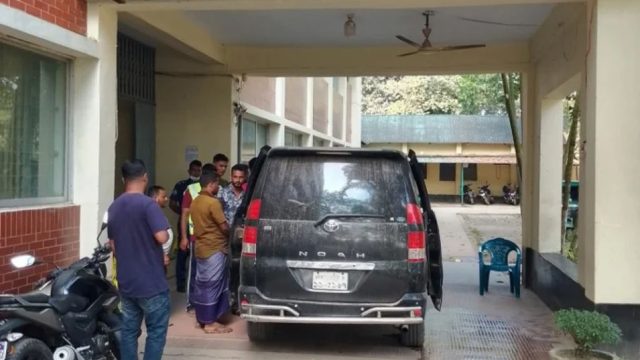 সিলেটে কালো নোহায় কী পেল পুলিশ