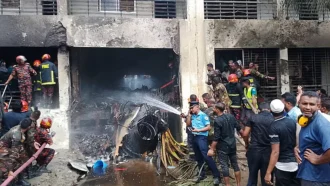 পাইলটের উড্ডয়নের ত্রুটির কারণে মাইলস্টোন দুর্ঘটনা হয়