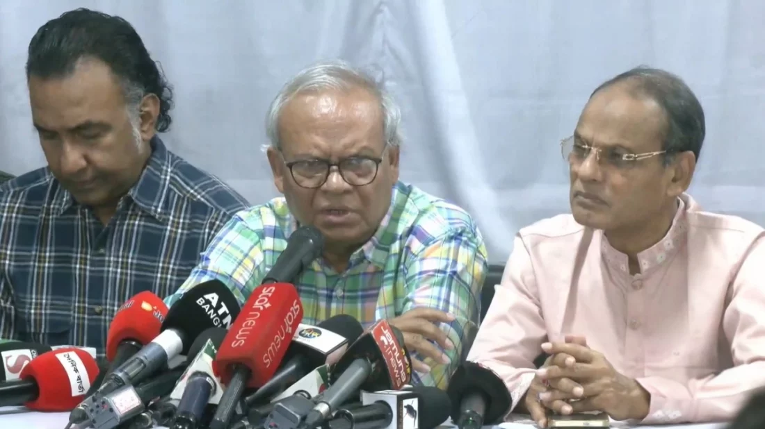 ব্যাংক লুটের টাকায় ককটেল কিনে নাশকতা চালানো হচ্ছে: রিজভী