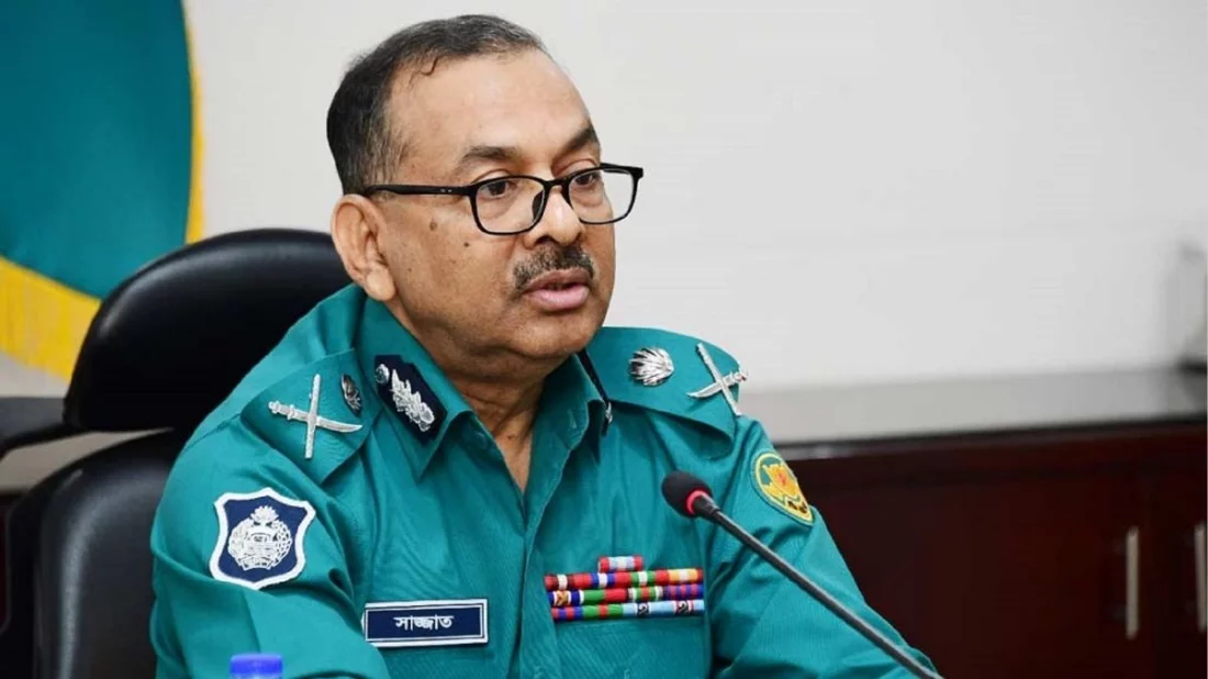 পুলিশের ওপর হামলা বাড়লে ঘরবাড়ি নিজেরাই পাহারা দিতে হবে: ডিএমপি কমিশনার
