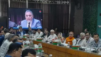 পর্যবেক্ষকদের চোখ দুষ্টু হলে নির্বাচন সুষ্ঠু হবে না: সিইসি