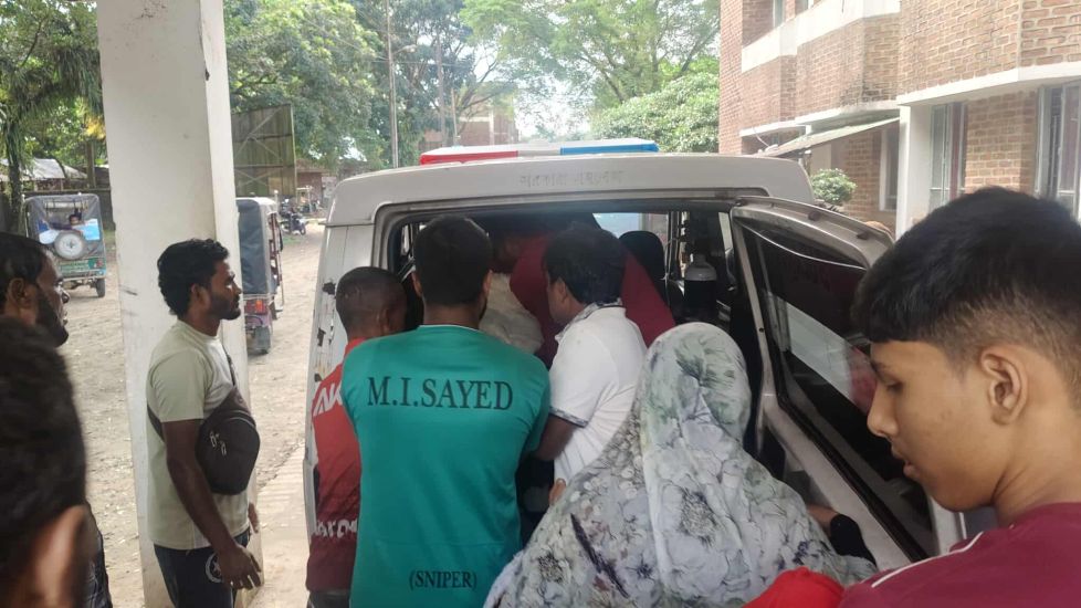 সাদাপাথর যাওয়া হল না জিয়াউল হকের