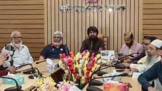 ১৭ ডিসেম্বর শাকসু নির্বাচন করার ঘোষণা, প্রত্যাখ্যান করে শিক্ষার্থীদের বিক্ষোভ