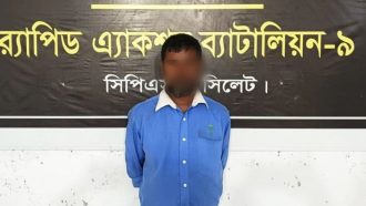 গোয়াইনঘাটে ঘরের ভেতর দেহ, বাহিরে মাথা : সিলেটে আটক মায়ের ঘাতক ছেলে