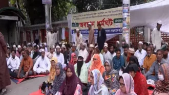 ২২ দিন ধরে অবস্থান কর্মসূচিতে ইবতেদায়ী মাদ্রাসা শিক্ষকরা, আজ বিক্ষোভ