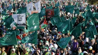 মুসলিম ব্রাদারহুডকে ‘সন্ত্রাসী সংগঠন’ ঘোষণা দিতে ট্রাম্প প্রশাসনের প্রক্রিয়া শুরু