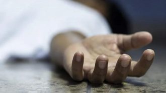 বিয়ানীবাজারে একের পর এক আত্মহনন কী বার্তা দিচ্ছে