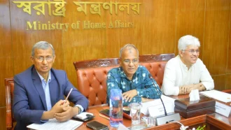 হাসিনার রায় ঘিরে কোনো অস্থিরতা সৃষ্টি হয়নি, বিজয় দিবসেও আশঙ্কা নেই: স্বরাষ্ট্র উপদেষ্টা