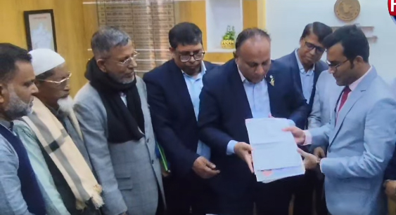 গোলাপগঞ্জে মনোনয়নপত্র জমা দিলেন এমরান চৌধুরী