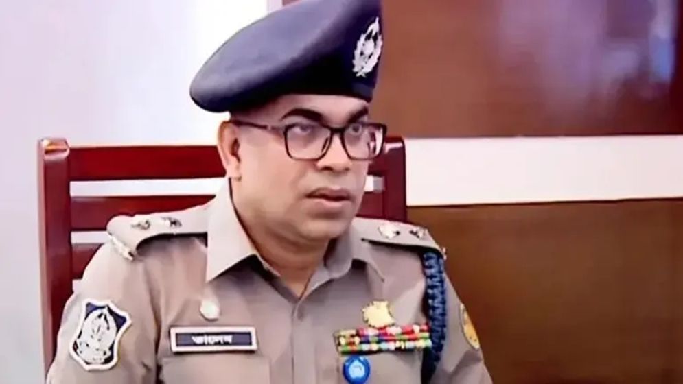 হাদির হামলাকারীরা ভারতে পালিয়ে গেছেন কিনা তথ্য নেই: ডিএমপি