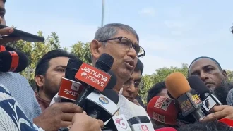 খালেদা জিয়ার অবস্থা অত্যন্ত সংকটাপন্ন: আহমেদ আযম খান