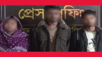প্রেমে সাড়া না দেয়ায় স্কুলছাত্রী অপহরণ , গ্রেফতার ৩