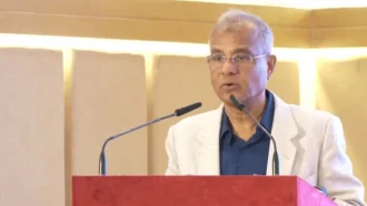 অপরাধীরা যাতে সীমান্ত দিয়ে পালাতে না পারে: বিজিবিকে স্বরাষ্ট্র উপদেষ্টা