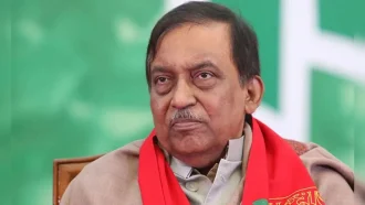 ২২ কোটি টাকার অবৈধ সম্পদ: আসাদুজ্জামান খান কামালের বিরুদ্ধে দুদকের চার্জশিট