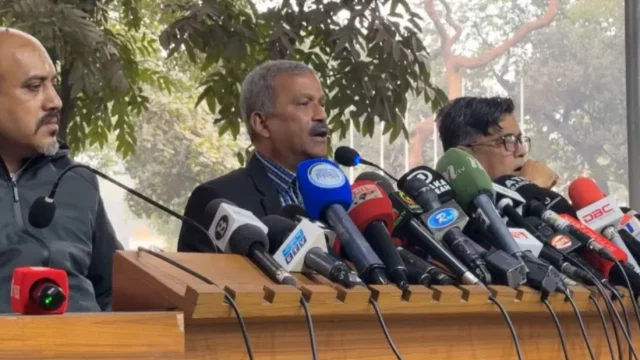 খালেদা জিয়ার জানাজা বুধবার, দাফন জিয়াউর রহমানের কবরের পাশে