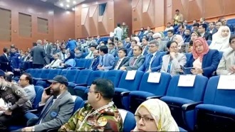 ইসির সম্মেলনে পুলিশের ম্যাজিস্ট্রেসি পাওয়ার চাইলেন এসপিরা